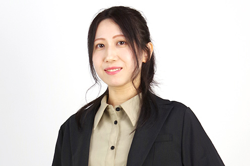 椎那莉央