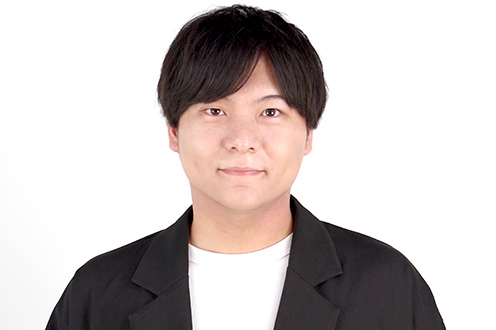 仲峰歩久斗